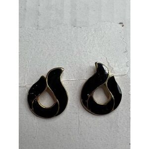 3/$15 or 5/$20 Vintage 1980’s black/ gold enamel earrings